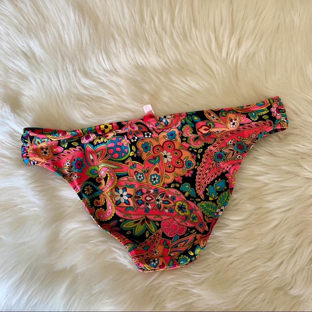 Victoria’s Secret paisley Ruched Sides Bikini - Picture 4 of 5